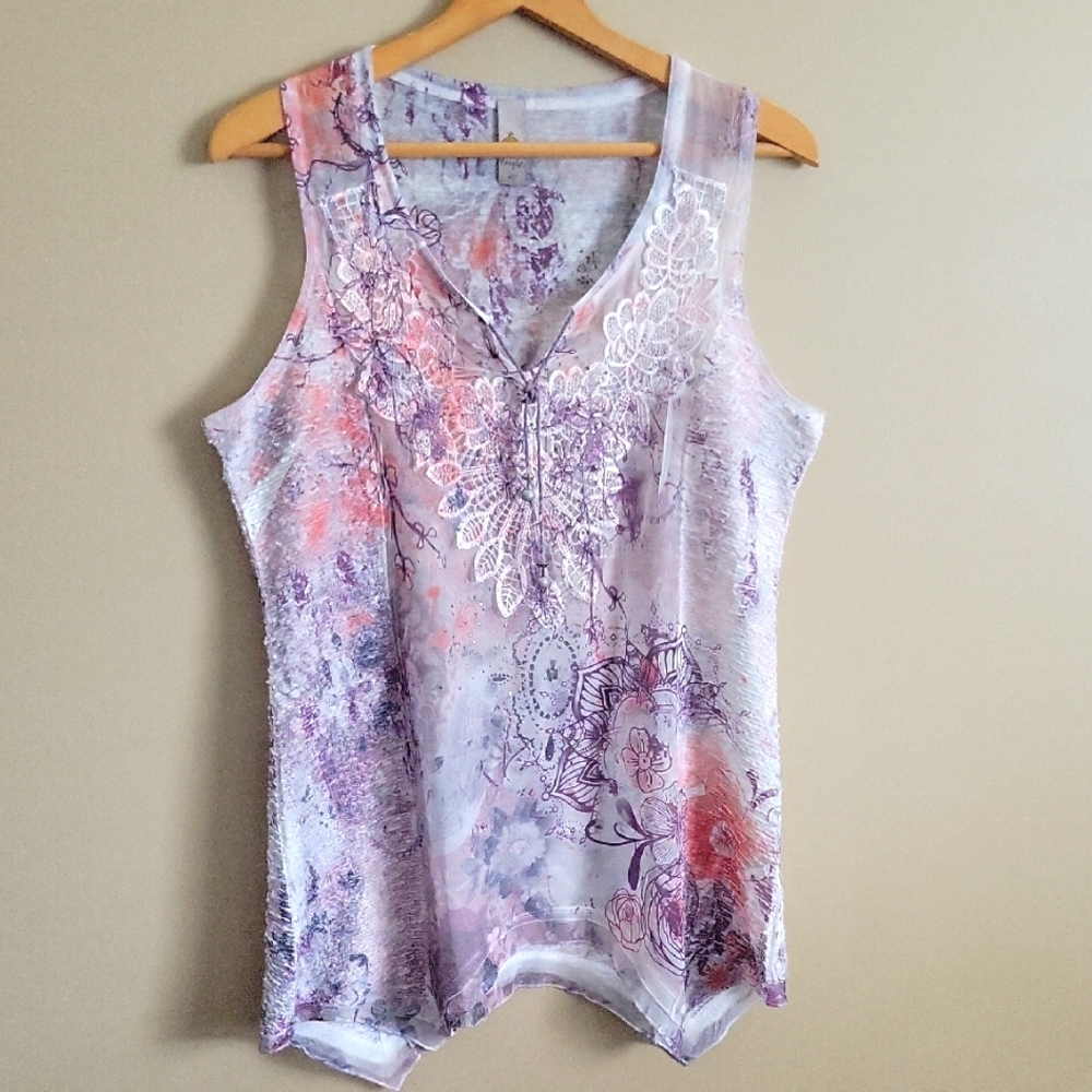 Tredy Floral Sleeveless Top - Purple and Pink